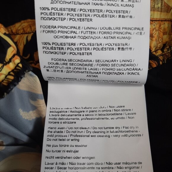 Versace Jeans Couture Black Gold Baroque Logo Print Swim Shorts Size US M - Picture 11 of 11